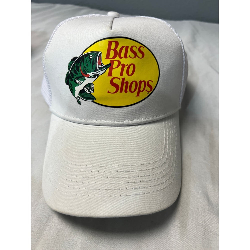 Bass Pro Shops White Mesh Trucker Hat Snapback Bass Logo OSFM